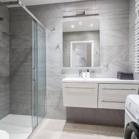 Hub - Charming Place, 5 Minutes To Old Town Séjour chez l'habitant