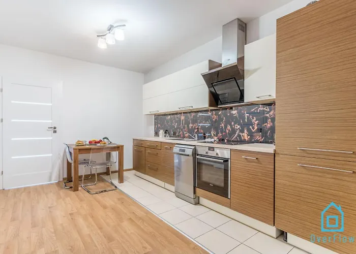 홈스테이 Hub - Charming Place, 5 Minutes To Old Town *